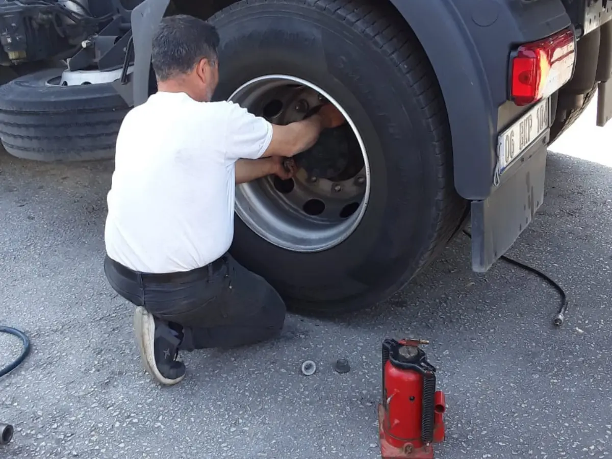 Lüleburgaz Oto Lastikçi